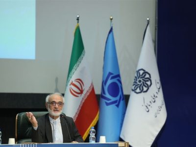 فروش دلاری مواد اولیه در بورس کالا به تورم دامن می زند