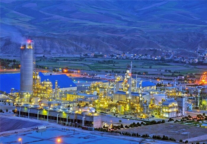 پتروشیمی ایران؛ فرصت‌ها در سایه بحران‌ها