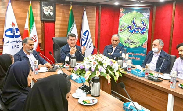 مدیر مجتمع پتروشیمی خارک: توسعه پایدار بدون حضور بانوان ممکن نیست