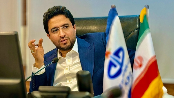 قدردانی مدیرعامل پتروشیمی خارک از تلاش و همدلی کارکنان