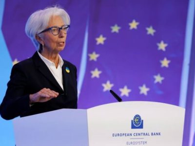 لاگارد رئیس بانک مرکزی اروپا می‌ماند