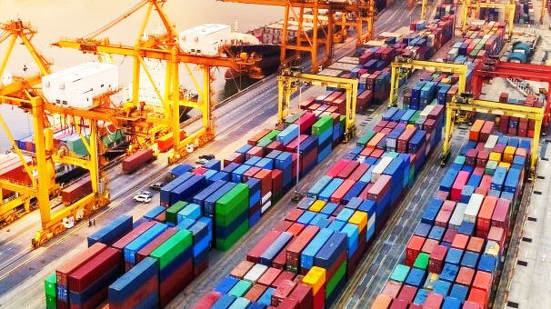 برقراری کشیک های نوروزی برای تداوم واردات کالاهای اساسی