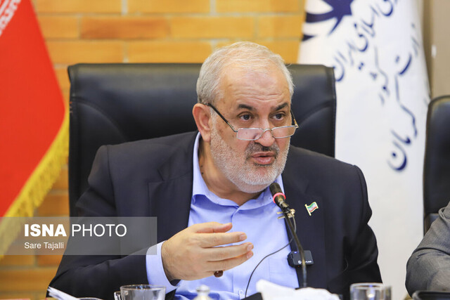 خدمات آب و برق تعطیلی‌پذیر نیست / رفع سریع قطعی‌ها در شرایط بحران