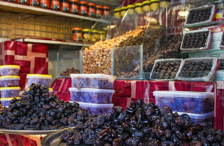 انباشت خرما در سردخانه‌ها و دستورالعمل‌های خلق‌الساعه مانع صادرات!