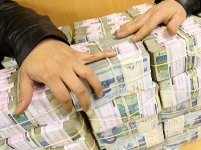 بانک مرکزی ترمز خلق پول را کشید
