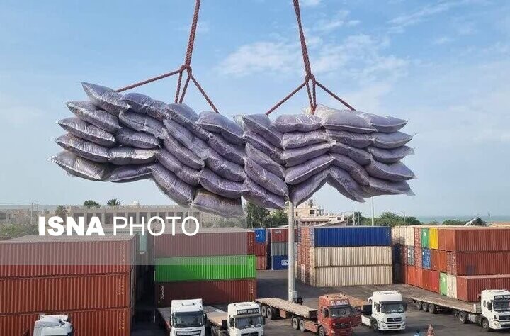 مجوز فعالیت مراکز تجاری ایران در ۸ مقصد بین‌المللی تمدید و صادر شد