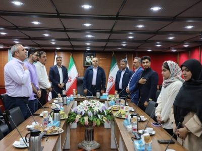 مراسم تقدیر از برگزیدگان پویش نویسندگی و عکاسی پتروشیمی خارک برگزار شد